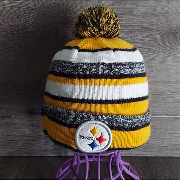 Pittsburgh Steelers New Era Knit Hat Pom Pom Beanie Winter Hat One Size - Picture 1 of 4